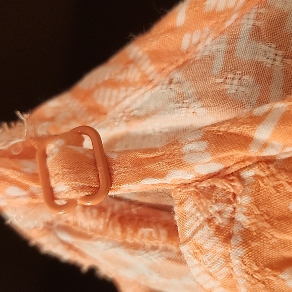 Torrid Size 1 peach/orange/white - Picture 6 of 6